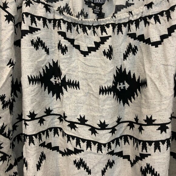 BB Dakota 1X Adal Symbol Printed Off Shoulder Top - Picture 7 of 8